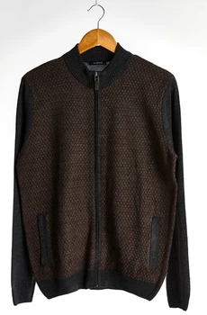 Чоловіча кофта LC Waikiki з рельєфним малюнком у ромби та кишенями S Сіра (LCWKnitwear-1760)