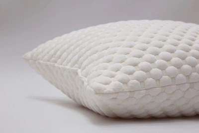 Подушка KuNmeng 50*70/молочный 50/70/Quilted1