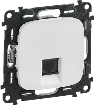 Компьютерная розетка Legrand Valena Allure RJ45 категория 5е UTP 1 выход Белая (753740)
