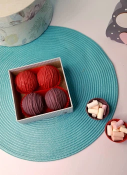 Шоколадні бомбочки Mr.Plum™ з маршмелоу 4 шт (діаметр 5,5 см), 120г