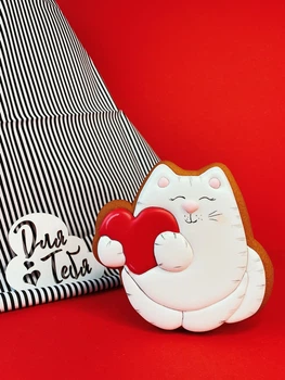 Имбирный пряник Sweets&joys Кот с сердцем 74г