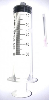 Шприц ін'єкційний одноразового використання Medicare 3-компонентний 50 мл, з голкою 1,2х38 мм.