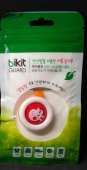 Клипса от комаров Bikit Guard с натуральными экстрактами, Свинка Пеппа Красная