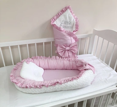 Кокон гнездышко для новорожденных+плед Carus Textile королевский 70х35 см бело-розовый