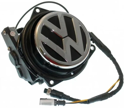 Камера заднего вида Baxster HQC-803 VW Passat B8
