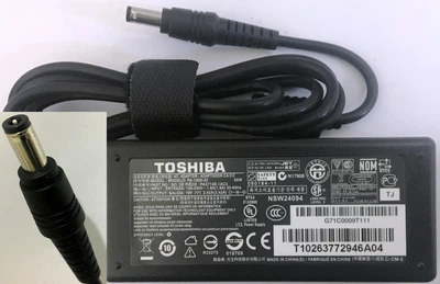 Блок питания для ноутбука Toshiba 19V/3.42A 65W /A100 A105 A110 A130 A135 A200 A215 L10 L15 L20/ 5.5 * 2.5
