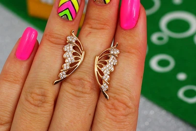 Серьги Xuping Jewelry крылья бабочки с камнями 2,6 см золотистые