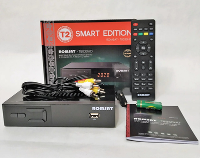 ТВ-ресивер ROMSAT-T8030HD Smart - DVB-T2/C Тюнер Т2 с интернет приложениями и кабельным ТВ