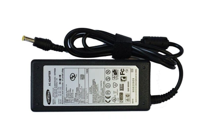Блок живлення для ноутбука Samsung 19V 60W 3.16 A 5.5x3.0mm , NP300E5C