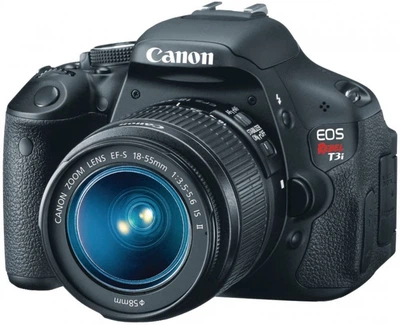 Зеркальный фотоаппарат Canon EOS Rebel T3i Б/У