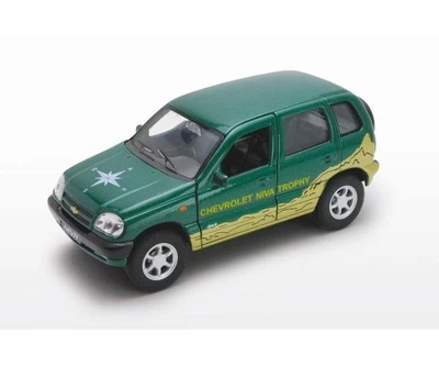 Модель машины 1:34-39 CHEVROLET NIVA trophy Welly 42379TY-W темно-зеленый
