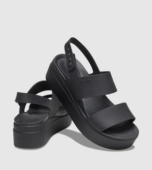 Женские босоножки CROCS Women’s Brooklyn Low Wedge 36 (EU 36-37) Черный/черный 206453