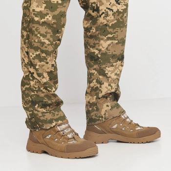 Чоловічі тактичні кросівки VRX 8627/22 40 25.5 см Бежеві