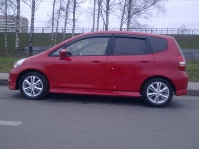Дефлектора окон (ветровики) Honda Jazz I /Fit 2002-2008 H10902
