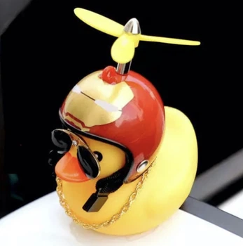Автомобильная утка с шлемом и креплением Funny Ducks Red Iron Man 5177 4204857