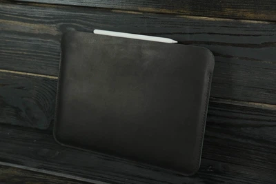 Кожаный чехол для iPad, натуральная кожа итальянский Краст, цвет Черный