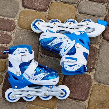 Детские раздвижные роликовые коньки ROLLER SPORT 2561 синие с колёсами диаметром 64 мм размер 31 34 из алюминиевого сплава и полиуретана с мягким ботинком шнуровкой и баклей и задним тормозом (AW-1316)