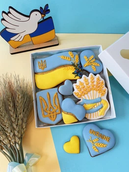 Імбирний пряник Sweets&joys Набір маленький Україна №4 15х15см