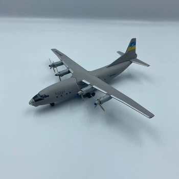 Модель літака Антонов Ан-12 Busol Airline UR-11348
