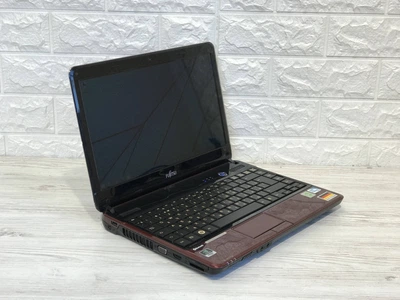 БВ Ноутбук Fujitsu SH531 13.3 Intel B950 4 RAM 500 HDD NVIDIA GF 410M 1 ГБ