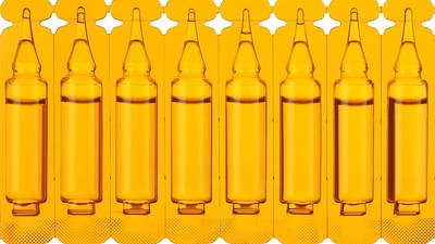 Ампули для волосся "Ультраоб'єм" - Revuele Active Hair Concentrate Biotin+ Ultra Volume 8x5ml (1001311-143366)