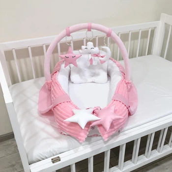Кокон гнездышко для новорожденных Carus Textile однотон 70*35 бело-розовый