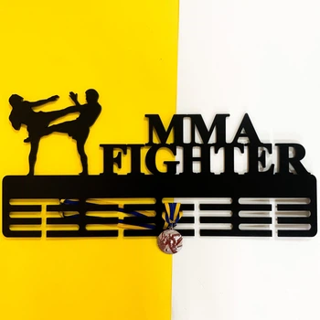 Медальница з дерева MMA Fighter змішані єдиноборства