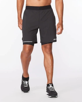 Мужские компрессионные 2в1 шорты 2XU, Aero 2-in-1 7" Shorts, S, черный/серебристый логотип