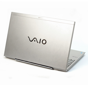 Ноутбук Sony VAIO VPCSE+Radeon серебристый (refurbished)
