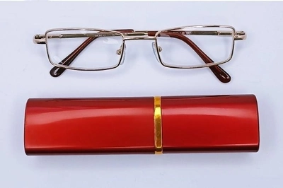 Металлические очки в тубусе Ochi красный +1,75