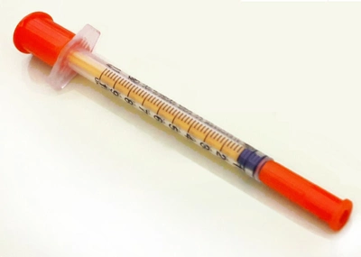Шприц инсулиновый 1 мл U-100 с интегрированной иглой 30G (0.3*13 мм) трехкомпонентный Alexpharm
