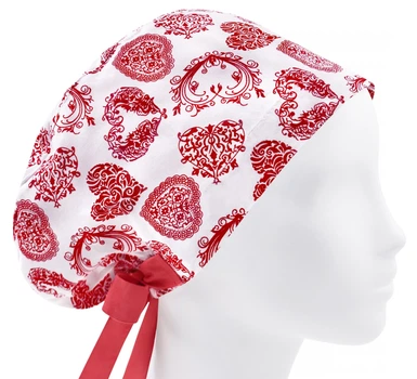 Медицинская шапочка женская HeadwearUniverse универсальная принт Cердечки ажурные красные