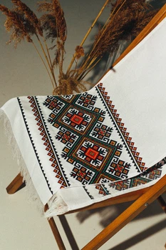 Вишитий рушник Рушник Barvy Вогонь життя 32см на 210см білий весільний рушник