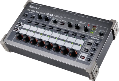 Цифровой микшер Roland M48