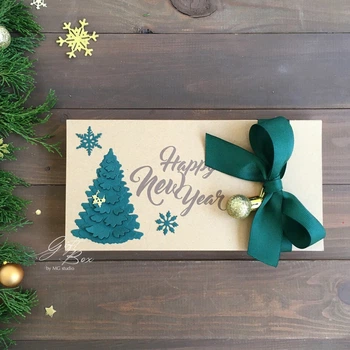 Gift box Winter time craft зелений Новорічна листівка з ялинкою. Ручна робота
