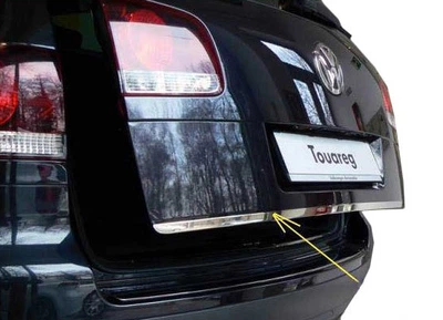 Volkswagen Touareg 2002-2010 Кромка крышки багажника Carmos из ABS