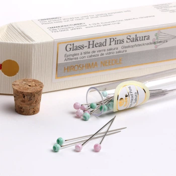 Булавки Tulip Sakura 0,5x35 мм со стеклянной головкой (20 шт.) THN-096e