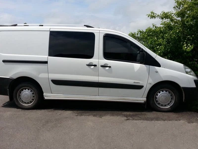 Боковые трубы из нержавеющей стали Ø70 (2 шт) для Citroen Jumpy 2007-2017 годов, длинная база