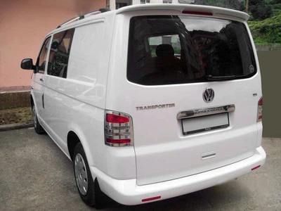 Спойлер для Volkswagen T5 Multivan 2003-2010 годов (под покраску)