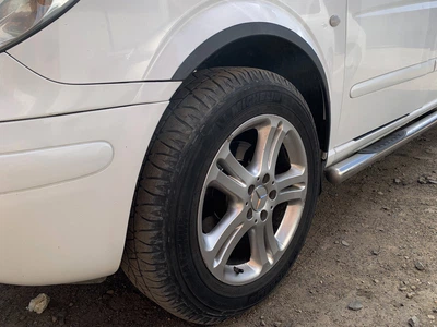 Комплект черных накладок на арки (4 шт) для Mercedes Vito W639 (2004-2014)