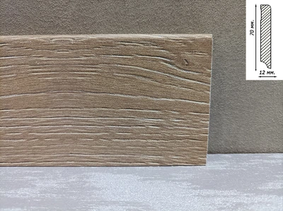 Плинтус Luciano к LVT/SPC 2400x70x12 Светло-коричневый PVC516