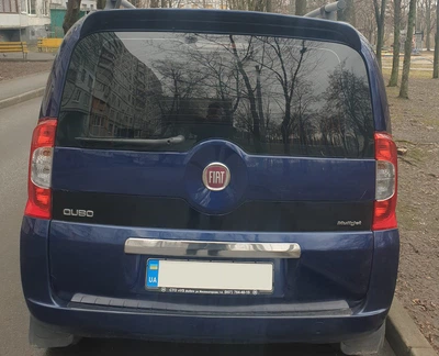 Накладка из нержавеющей стали Carmos для Fiat Fiorino/Qubo