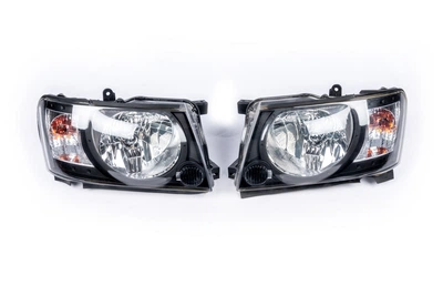 Передняя оптика Safari Black (2004-2008, 2шт) для Nissan Patrol Y61