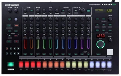 Ритм-машина Roland TR-8S