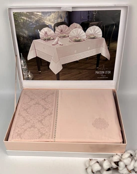 Скатерть Set Maison D'or Magnole Damasque 155х320+12psc Powder