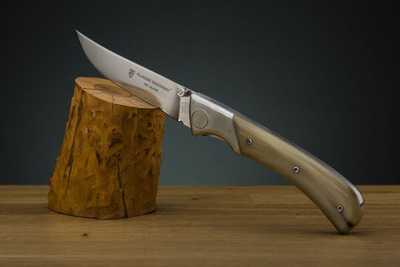 Охотничий складной нож Claude Dozorme, EOK Mister Blade, ручка из светлого рога (1.15.140.63)