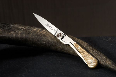 Нож карманный Claude Dozorme, Corsica Liner Lock, ручка из рога барана (1.92.142.37)