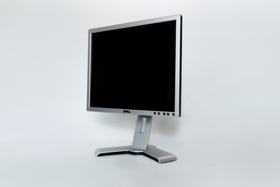Монитор Dell UltraSharp 1908FP / 19" (1280x1024) TN / DVI, VGA б/у