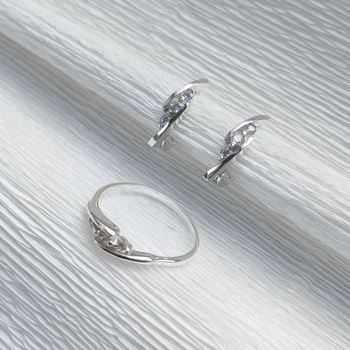 Серебряное кольцо и серьги Ренессанс 18