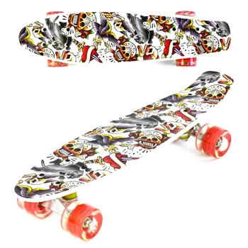 Пенни борд (Penny Board) Р 14209 Best Board 22" со светящимися колесами и рисунком на деке, Белый "Черепа"
